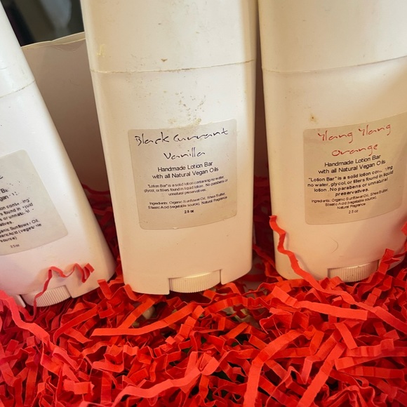 Handmade eczema lotion bars - Picture 3 of 5